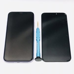 iPhone11 液晶交換