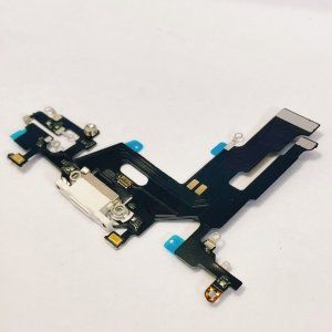 iPhone 11 ライトニング交換