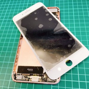 iPhone 7Plus バッテリ交換