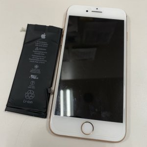 iPhone8 バッテリー交換修理