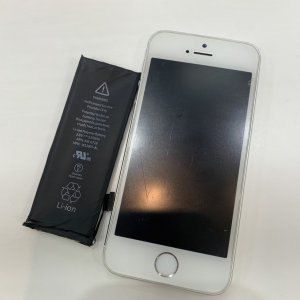 iPhone5Sバッテリー交換修理