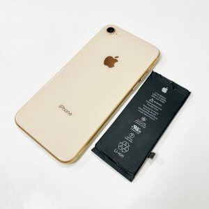iPhone８ バッテリー交換修理
