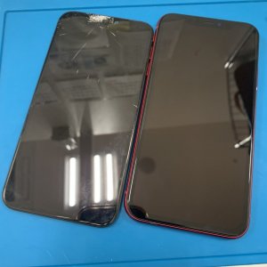iPhone11 ガラスパネル交換修理