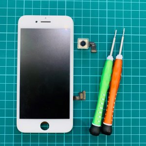iPhone8 液晶交換/アウトカメラ交換