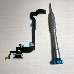 iPhoneXライトニング交換