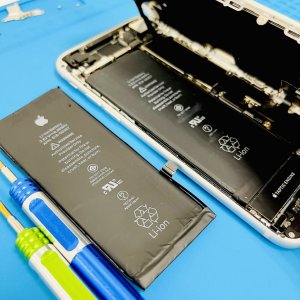 iPhone8 バッテリ交換修理