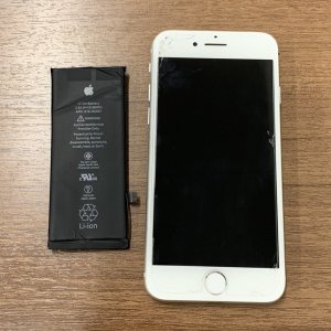 iPhone8 バッテリー交換修理