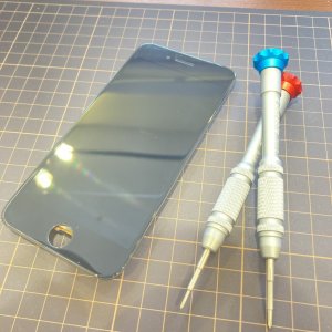 iPhone8 液晶交換修理