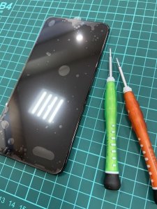 iPhone 11Pro Max パネル交換