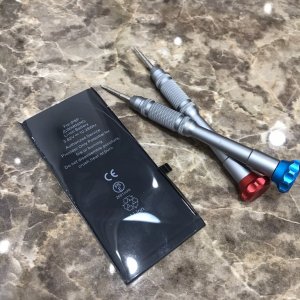 iPhone8プラス バッテリー交換