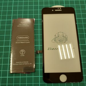 iPhone7 バッテリー交換 強化ガラス永久保証