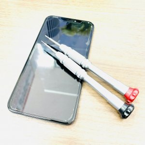 iPhoneXR 液晶交換 ブラックアウト