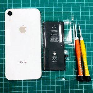 iPhone XR バッテリー交換
