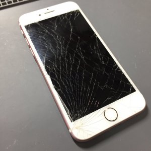 iPhone7 ガラスパネル交換
