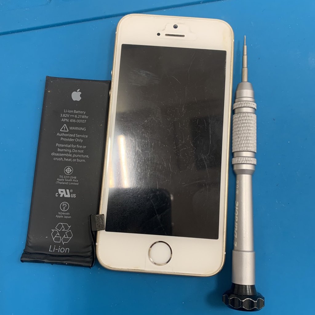 iPhoneSEバッテリー交換修理