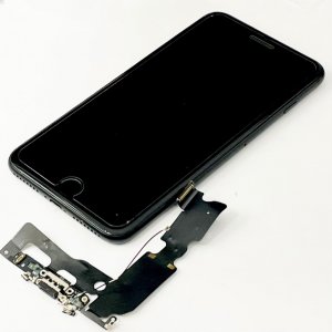 iPhone7 Plus ライトニング交換修理