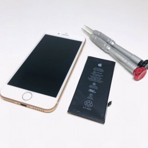 iPhone8バッテリー交換修理