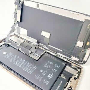 iPhoneXS バッテリー交換
