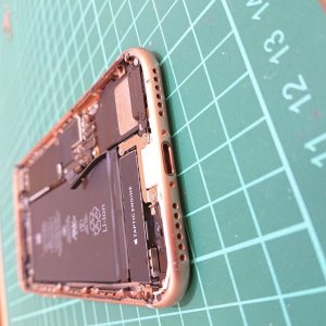 iPhone8 ライトニング修理