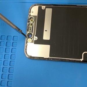 iPhone11パネル交換修理