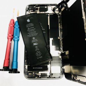 iPhone8バッテリー交換修理