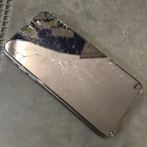 iPhoneXR 液晶交換