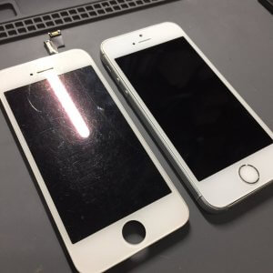iPhone5SE 液晶交換
