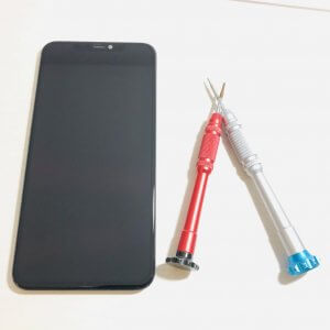 iPhone11ProMax液晶パネル交換