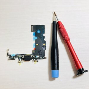 iPhone8ライトニング交換