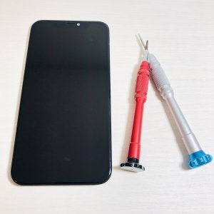 iPhone11フロントパネル交換