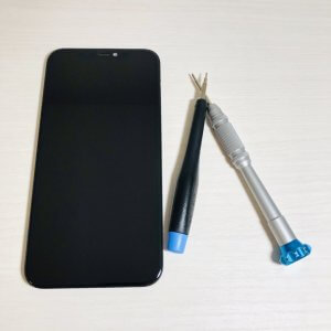 iPhoneXSフロントパネル交換