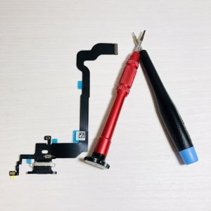 iPhoneXライトニング交換