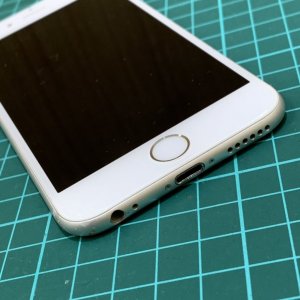 iPhone6S　ライトニング交換