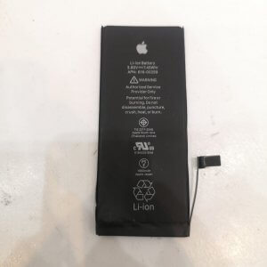 iPhone 8 バッテリー交換