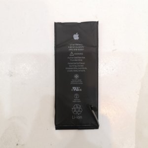 iPhone 8 バッテリー交換