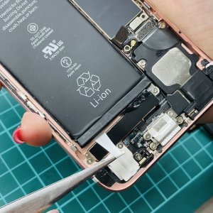 iPhone７ バッテリー交換