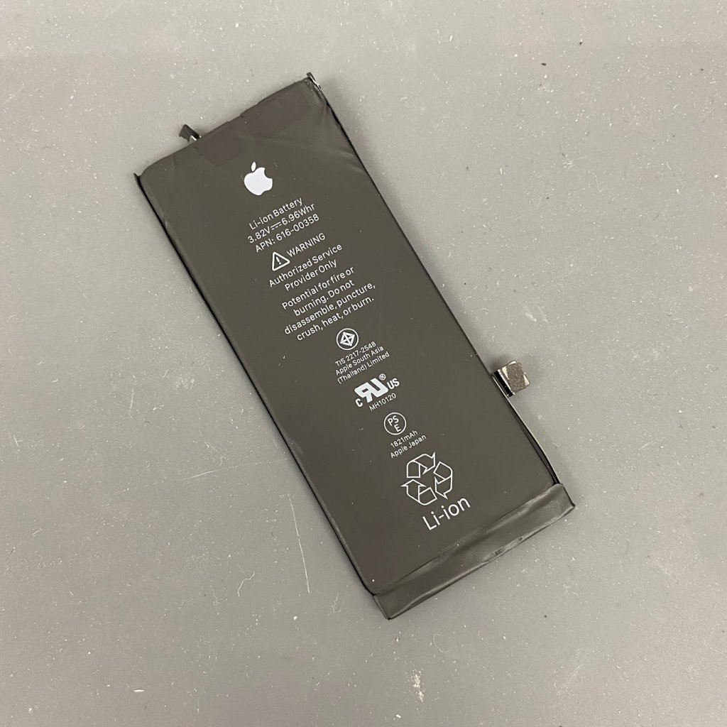 iPhone8 バッテリー交換