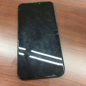 iPhoneXR フロントパネル交換