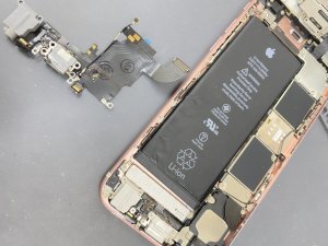 iPhone6S ライトニング修理