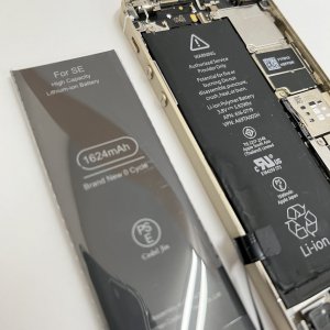 iPhone 5 SE バッテリー交換