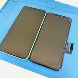 iPhone11液晶交換修理