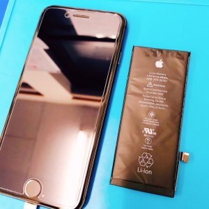 iPhone8 バッテリー交換