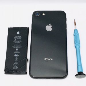 iPhone8 バッテリー交換