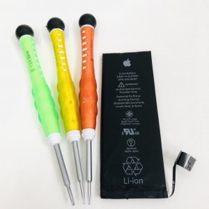 iPhone SE バッテリー交換