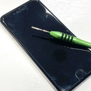 iPhone6 フロントパネル交換