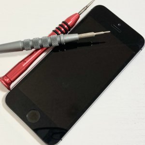 iPhone SE 液晶交換