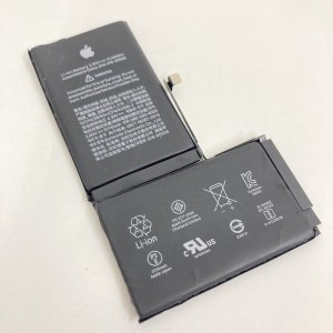 iPhoneXSMAX バッテリー交換
