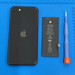 iPhoneSE2バッテリー交換修理