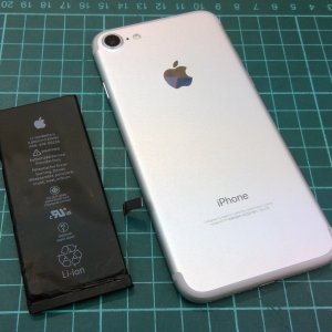 iPhone7　バッテリー交換