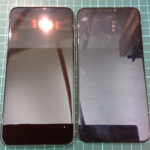 iPhoneXSMax パネル修理